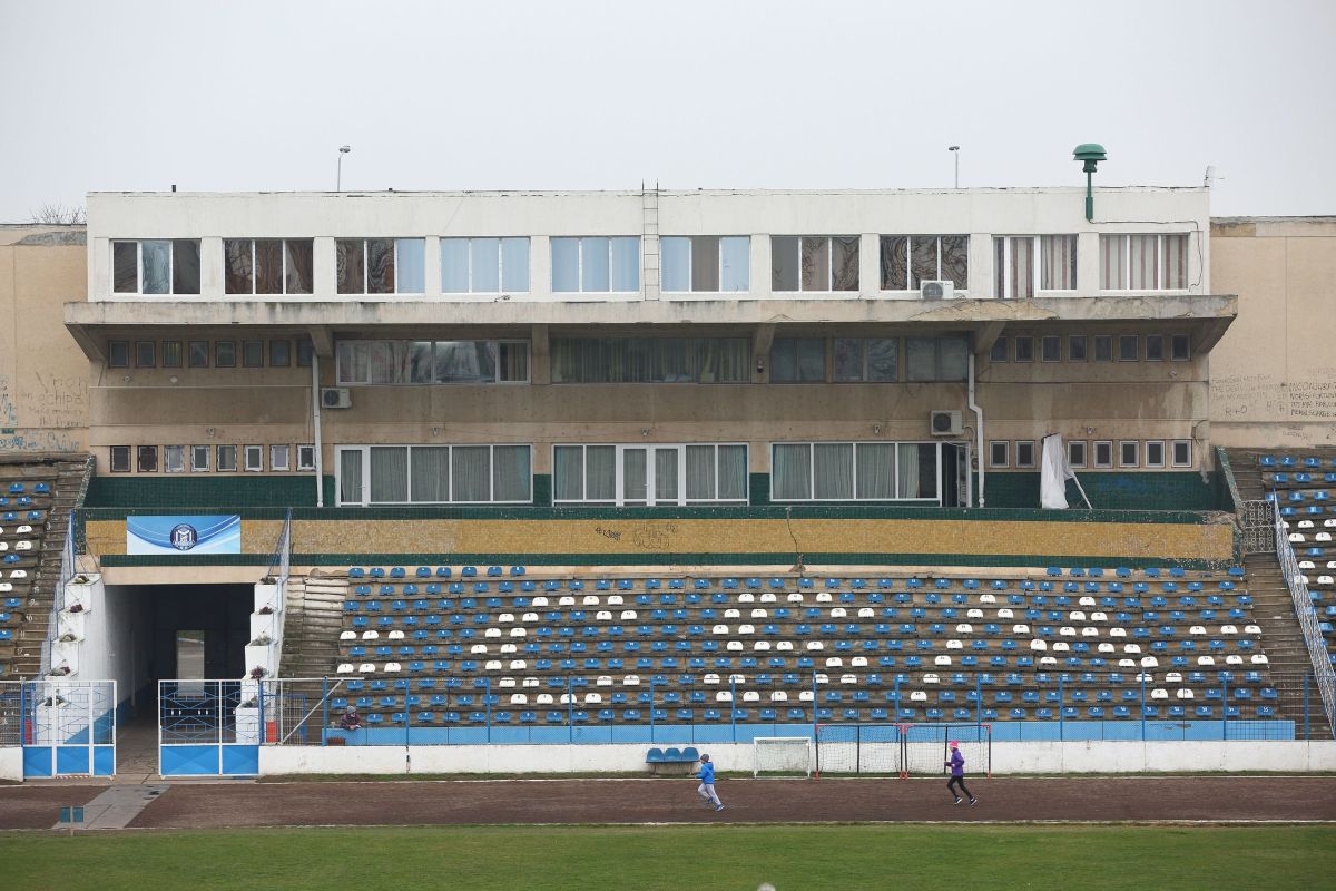 Proiect megalomanic în „Epoca de Aur” » Cum arată astăzi stadionul construit de comuniști la Medgidia