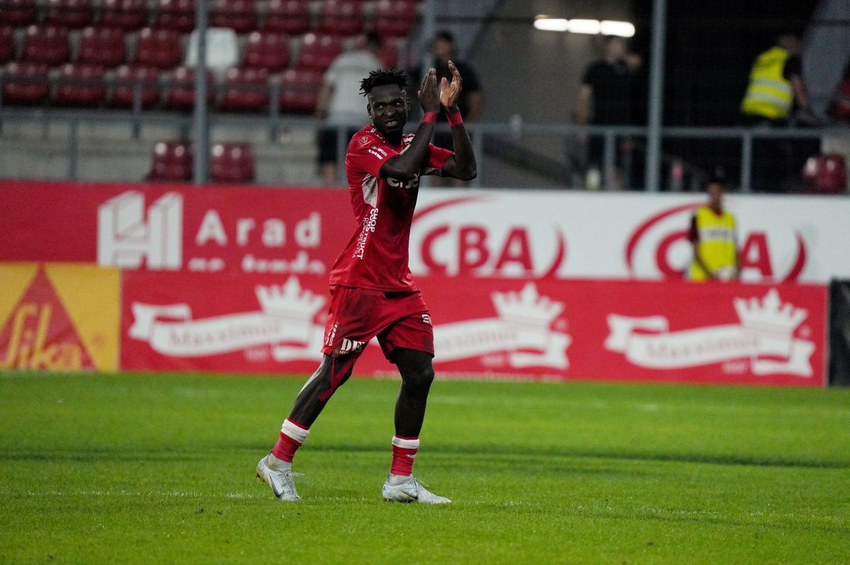 Poenaru e nemulțumit de repriza a doua cu FCU Craiova: „Au apărut nesincronizări. Nu prea i-am înțeles pe băieți”