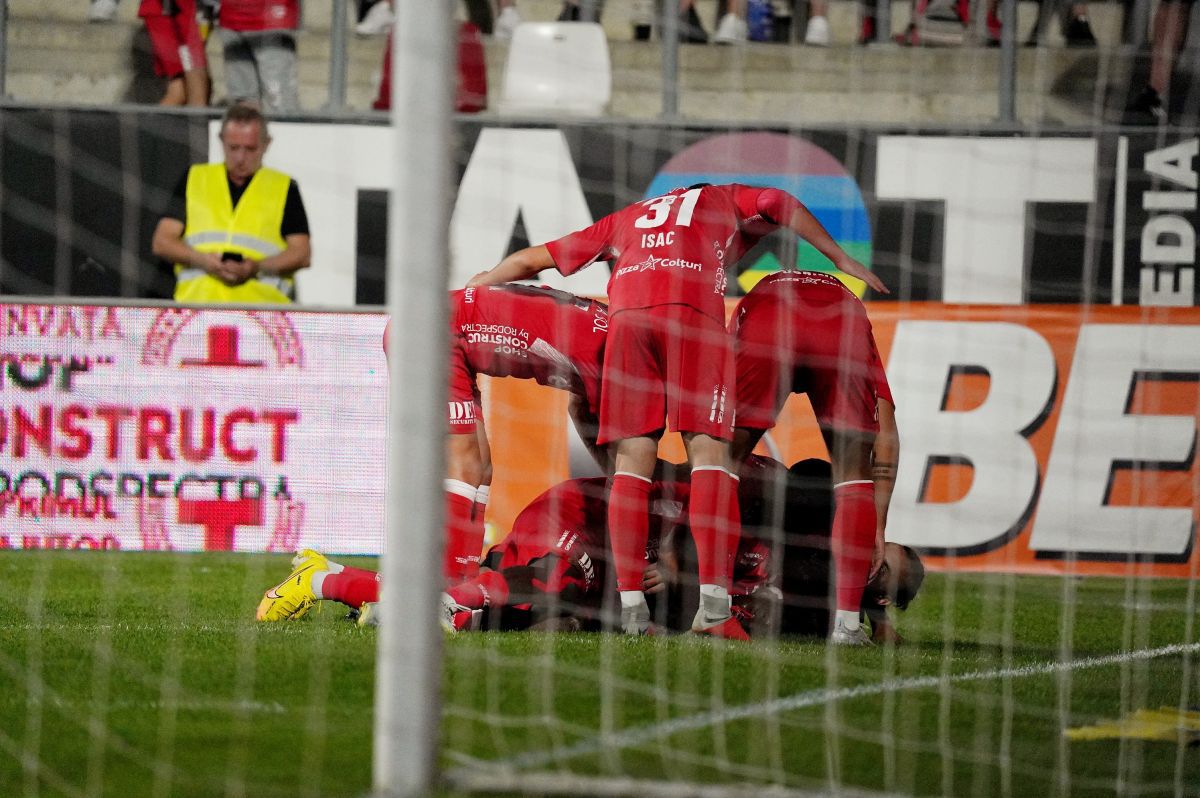 Criză la Craiova: Croitoru are 3 eșecuri în 4 etape! UTA urcă pe loc de play-off