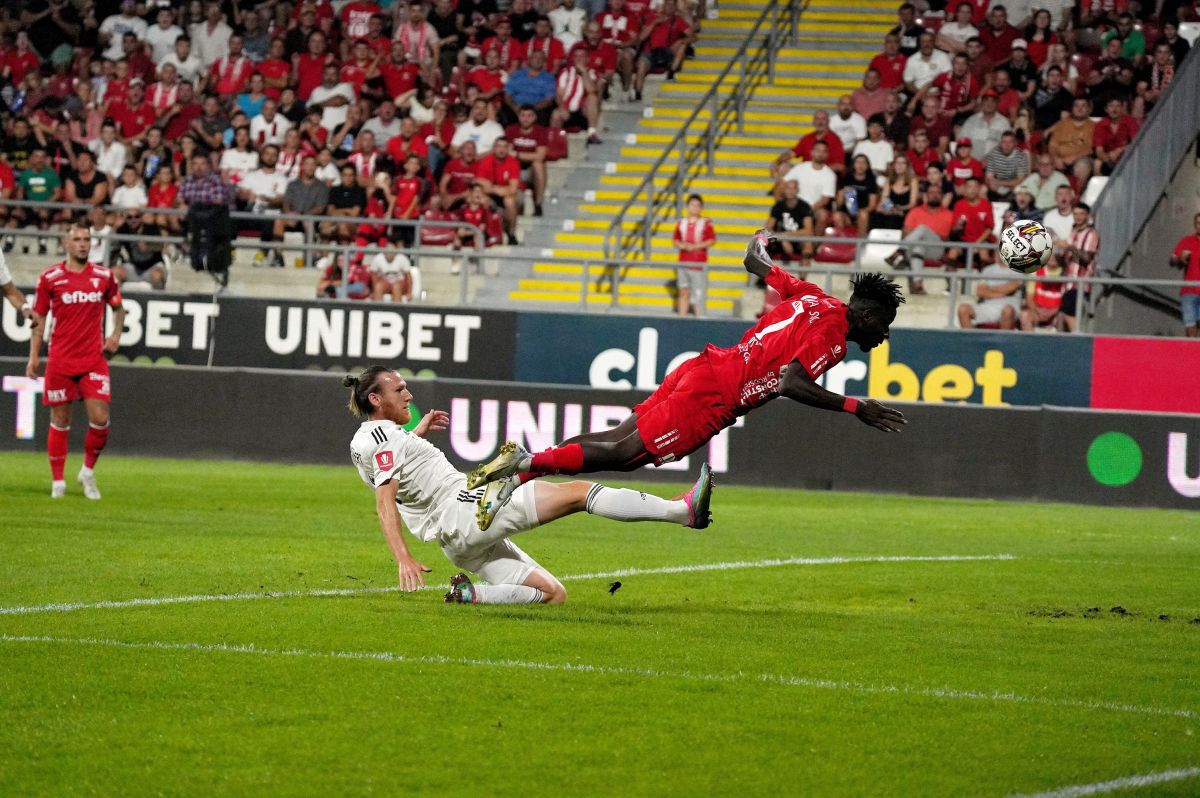 FOTO UTA Arad - FCU Craiova 26.08.2022