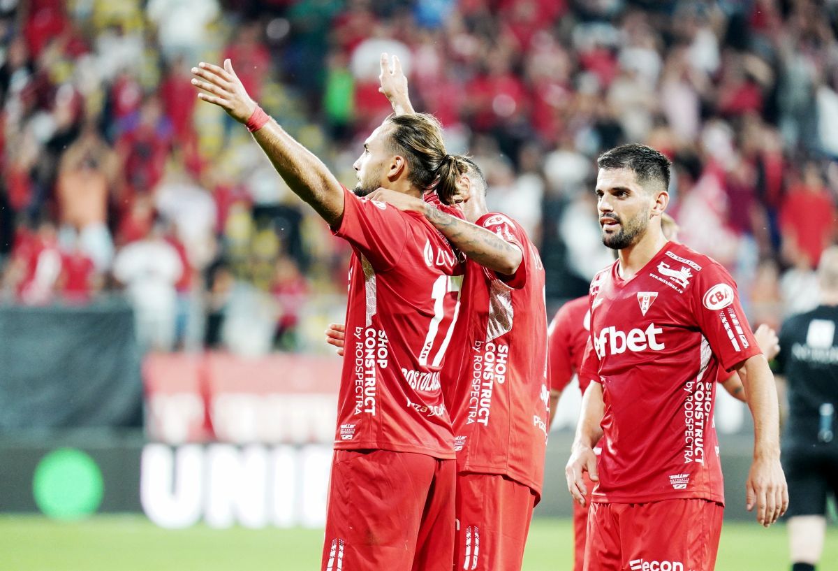 Poenaru e nemulțumit de repriza a doua cu FCU Craiova: „Au apărut nesincronizări. Nu prea i-am înțeles pe băieți”