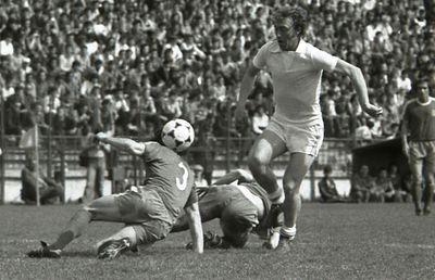 Dobrin ar fi împlinit 75 de ani! 3 episoade neștiute: de ce voia să zboare pe „coada" avionului, de ce milițianul i-a cerut câțiva litri de benzină și de ce n-a fost încântat de țuica de Botoșani