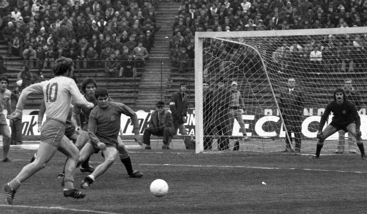 Nicolae Dobrin - Fotbalistul nepereche inventat pe «Maracana Piteștiului»