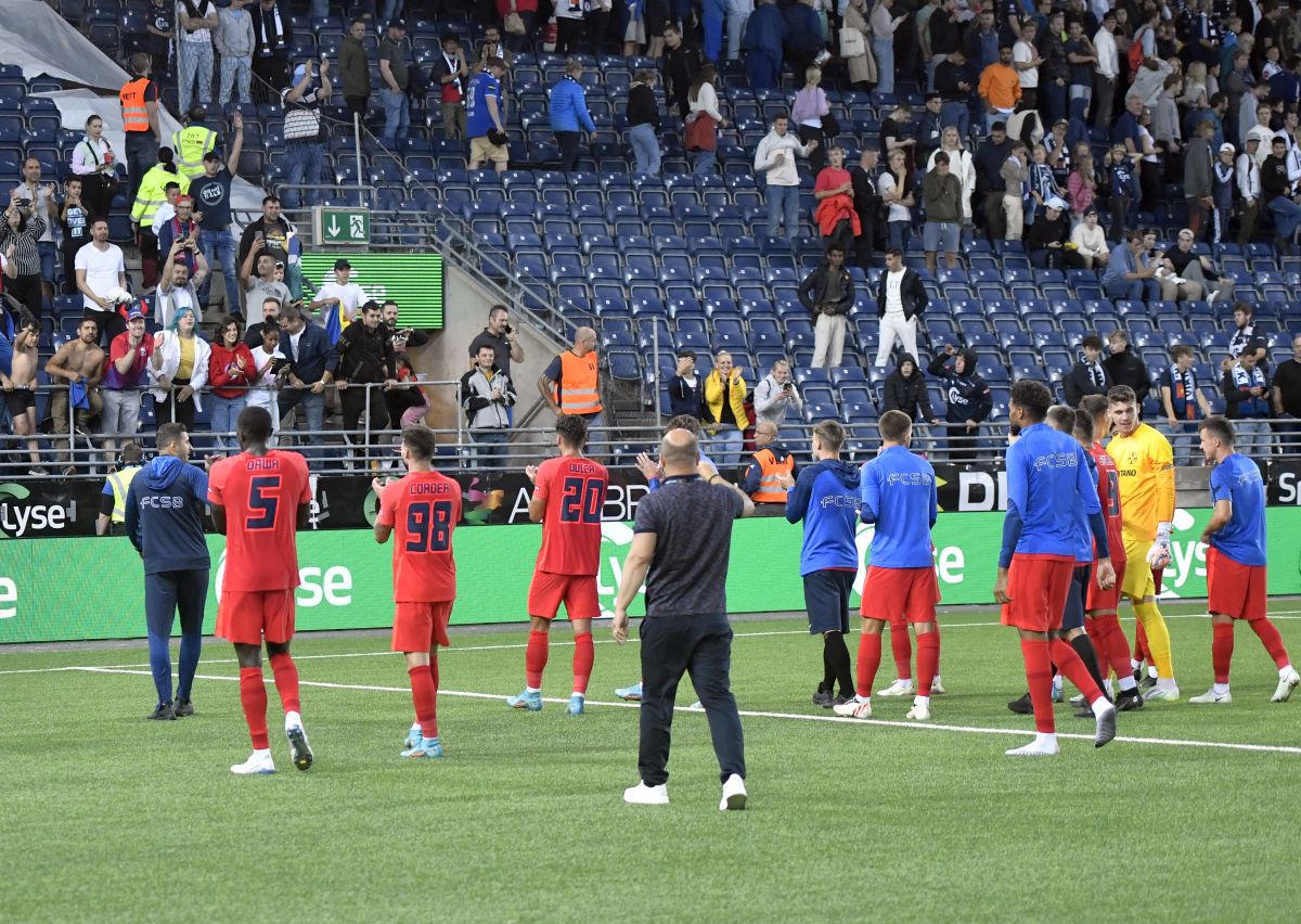 FCSB s-a întors în România, la doar câteva ore după succesul din Norvegia » Imaginile surprinse de GSP la aeroport: cine a trecut la „munca de jos”