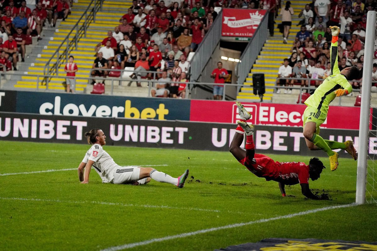 FOTO UTA Arad - FCU Craiova 26.08.2022