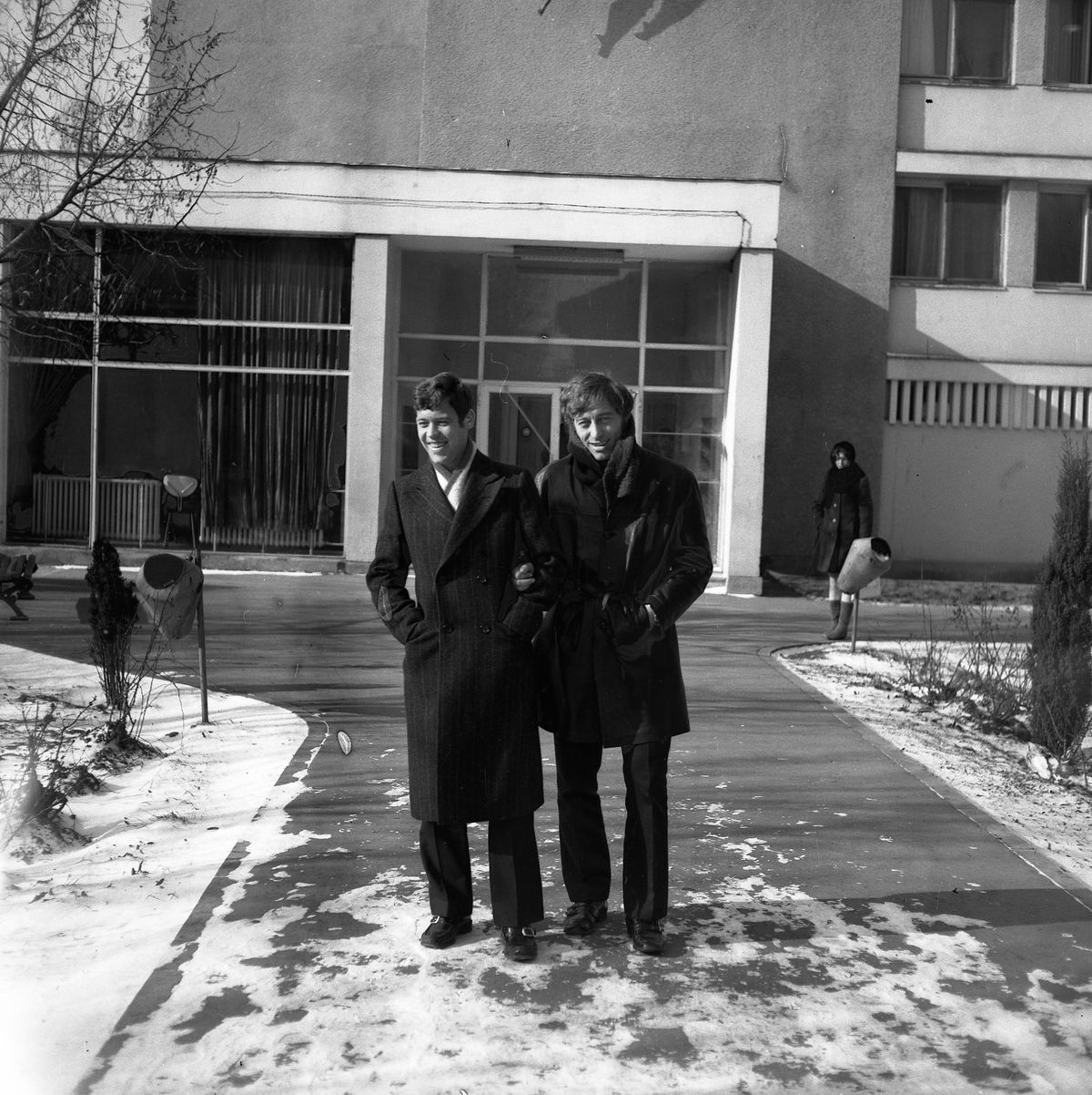 Nicolae Dobrin a jucat la Universitatea Craiova! Imagine ANTOLOGICĂ din '74 cu „Gâscanul” în tricoul Științei: „M-am trezit cu el la ușă! Să vă spun ce a urmat”