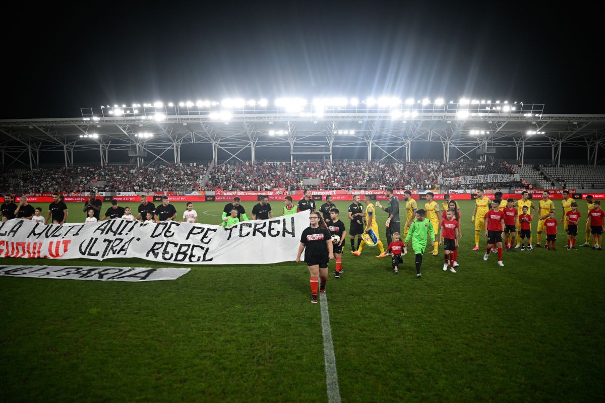 Ovidiu Burcă, mânios în fața camerelor TV: „Nu prea e de vorbit despre fotbal! Iar o să se supere lumea pe mine că spun asta...”