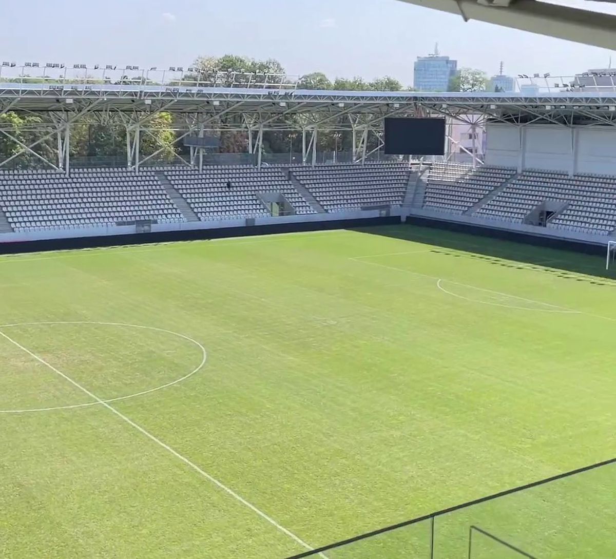 FOTO Gazonul de pe „Arcul de Triumf” înainte de Dinamo - Petrolul