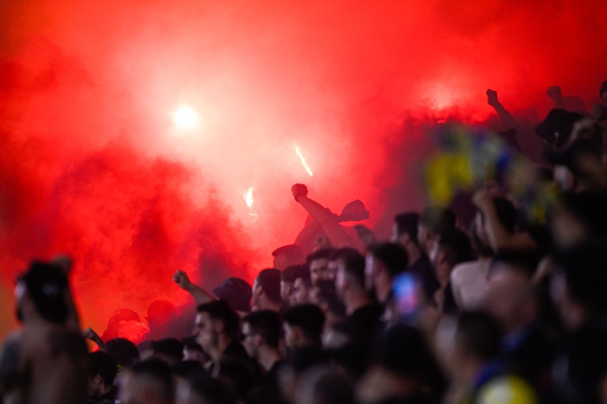 Oră de Champions League, meci de Liga 1! Dinamo - Petrolul, decis de două gafe monumentale