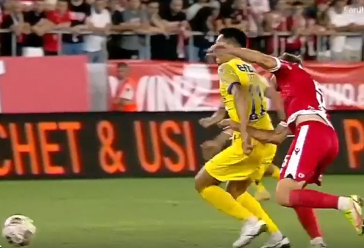 Christian Ilic, gafă în Dinamo - Petrolul / FOTO: Capturi TV @Digi Sport 1