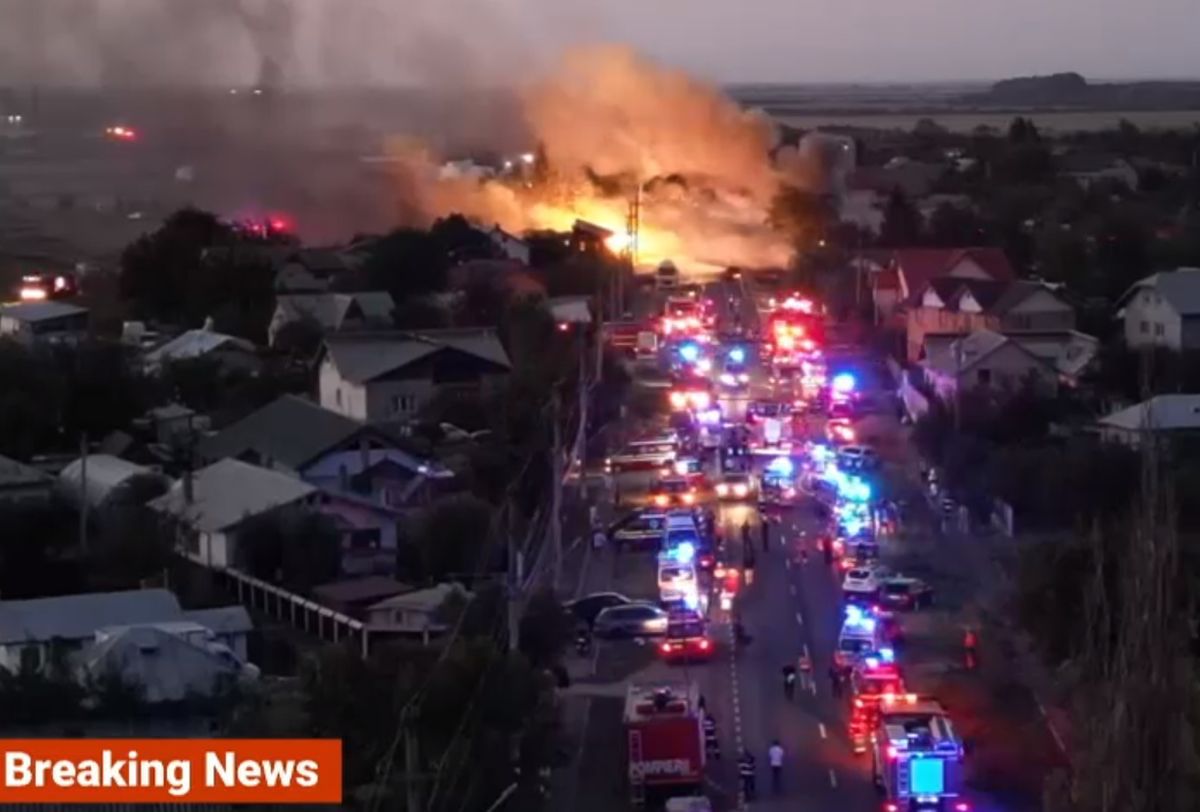 Explozii puternice și incendiu în Crevedia » Ministrul Alexandru Rafila confirmă informațiile dramatice: „Există și decese” + prima reacție a președintelui Iohannis