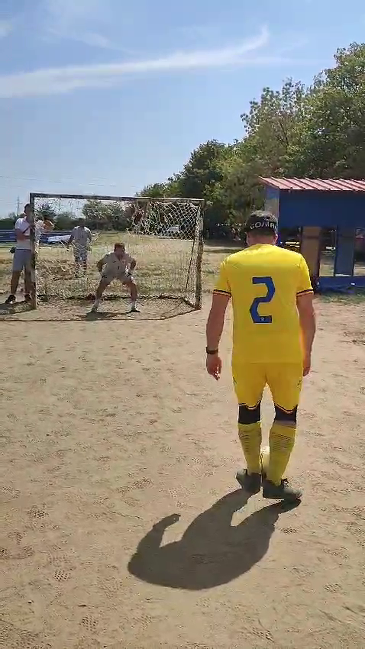 FRF a publicat imagini IREALE de la un eveniment dedicat echipei naționale de nevăzători: fără pic de iarbă pe teren și porți ruginite!