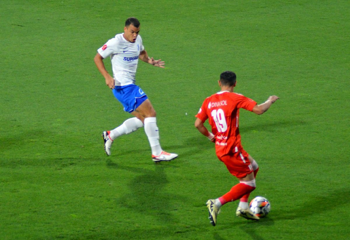 UTA - Farul, final dramatic la Arad: „marinarii” egalează în prelungiri și salvează un punct » Cronica