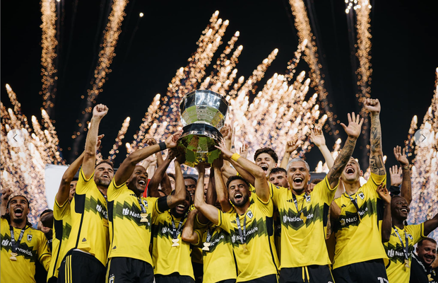 Alexandru Mățan, un nou trofeu în America » Românul și-a trecut în cont un assist în fața lui Giroud și Lloris