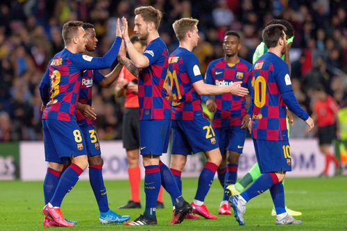 Arthur Melo în tricoul Barcelonei (foto: stânga, cu numărul 8) / foto: Imago