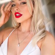 Adriana Cojocari, prezentatoarea emisiunii „La firul ierbii”, din Republica Moldova. Foto: Instagram