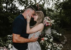 Anunțul care a rupt internetul: Taylor Swift s-a logodit cu jucătorul de fotbal american, după 2 ani de relație!