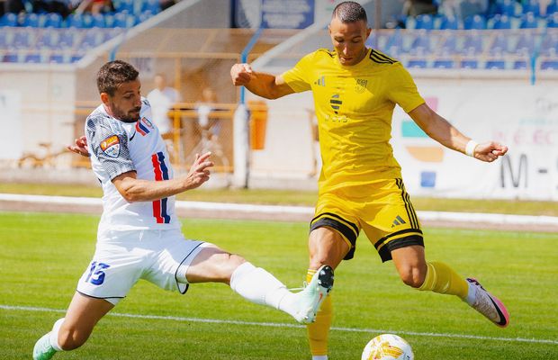 Schimbare de antrenor în Liga 2, cu o zi înainte de meci » Doi foști portari din Divizia A se vor ocupa de echipă