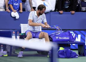 Daniil Medvedev e bun de plată și este sfătuit să caute ajutor specializat