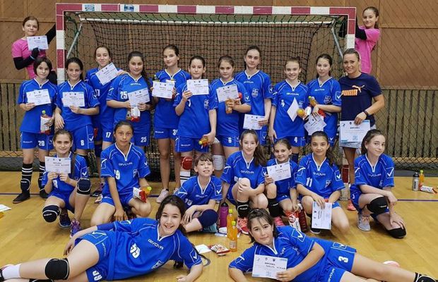 Derapaj xenofob la un meci de handbal de junioare: „Echipa creștină AHC a învins echipa musulmană HC Dunărea Brăila” » Reacția celui care a scris: „Cu ce am greșit?”