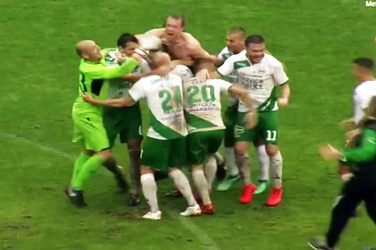 VIDEO+FOTO „Șaisprezecimile” Cupei României  » Sănătatea Cluj a eliminat-o pe Viitorul