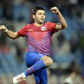 Cristi Tănase (33 de ani, extremă stânga), fotbalistul celor de la Academica Clinceni, își dorește să facă din nou echipă cu Raul Rusescu (32, atacant), liber de contract după despărțirea de Giresunspor (Turcia).