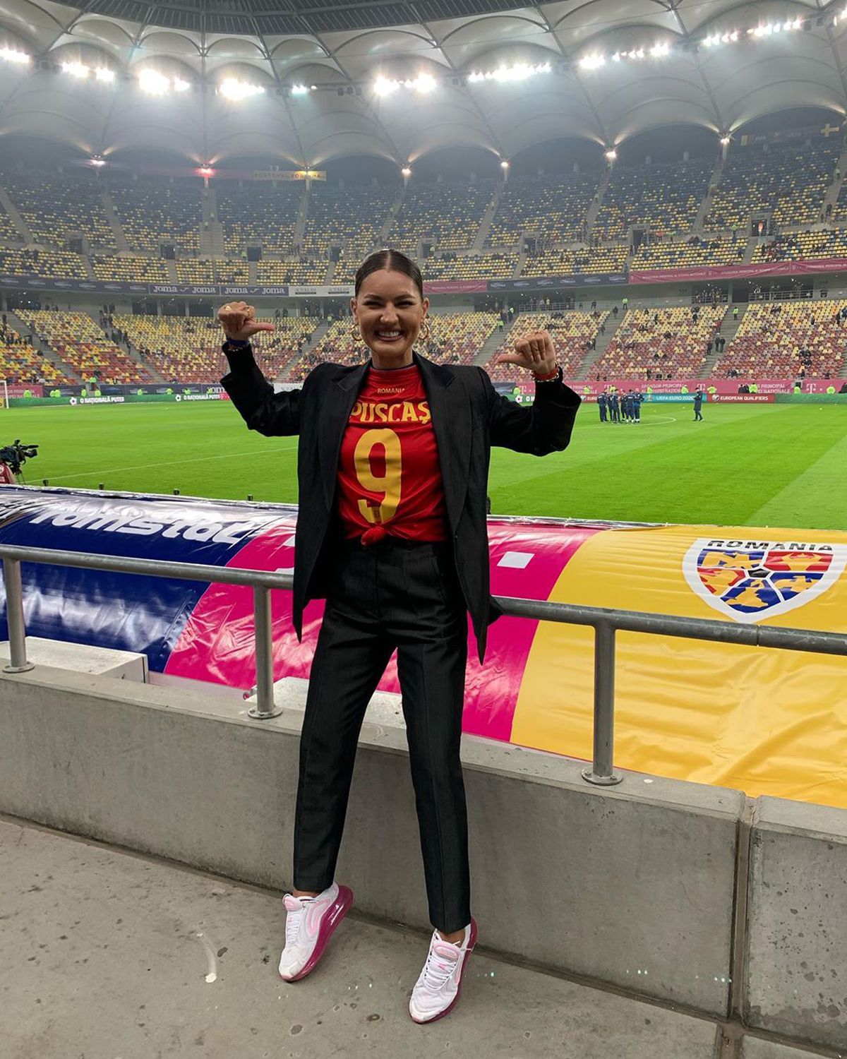 FOTO Deea, sora lui George Pușcaș