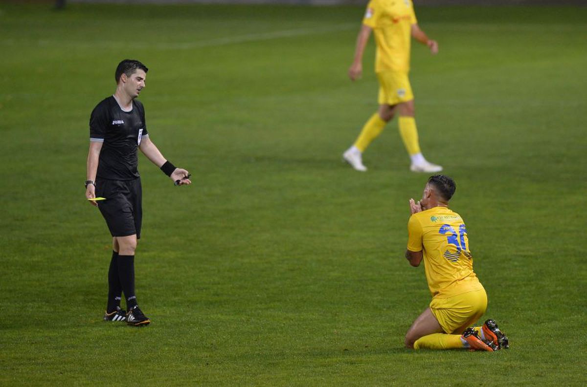 PETROLUL. Viorel Moldovan: „Ne-am crezut prea buni! I-am atenționat toată săptămâna pe jucători”