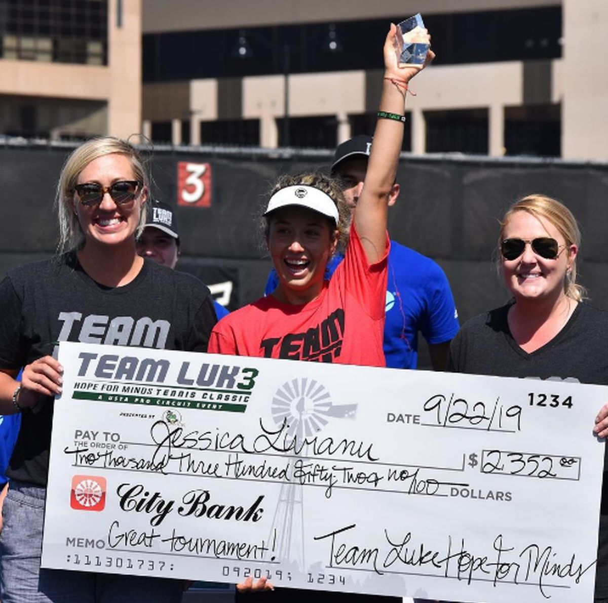 Încă un „caz Emma Răducanu” » Jessica, nepoata cântărețului Dorel Livianu, visează să scrie istorie pentru Statele Unite: „Vreau să câștig US Open, o medalie olimpică și să fiu #1”