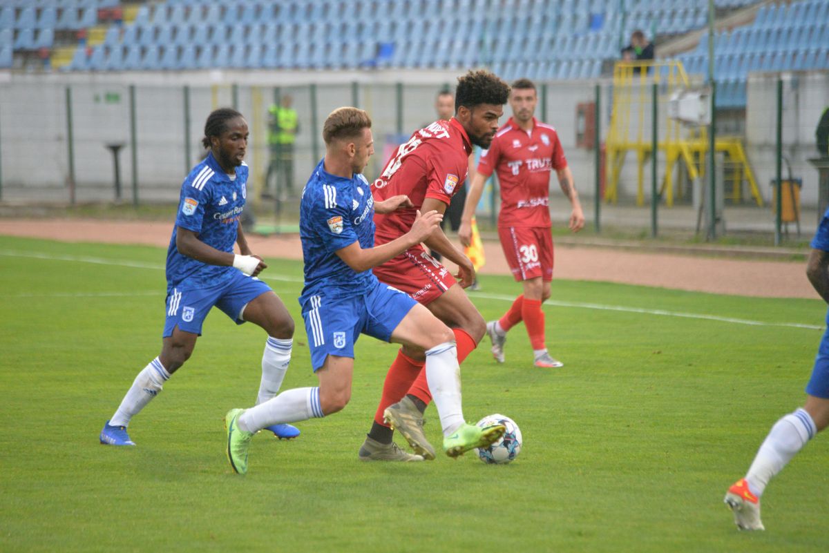 FC Botoșani - FCU Craiova // liga 1, 2021/22, tur
