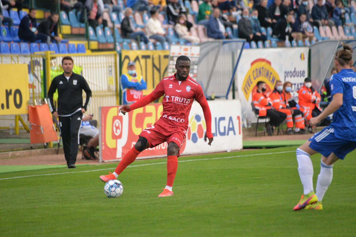 FC Botoșani - FCU Craiova // liga 1, 2021/22, tur