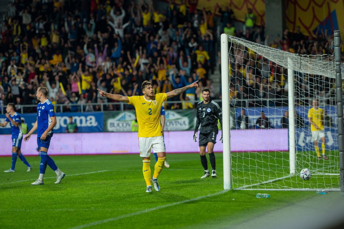 Bucuria „tricolorilor” după România - Bosnia 4-1