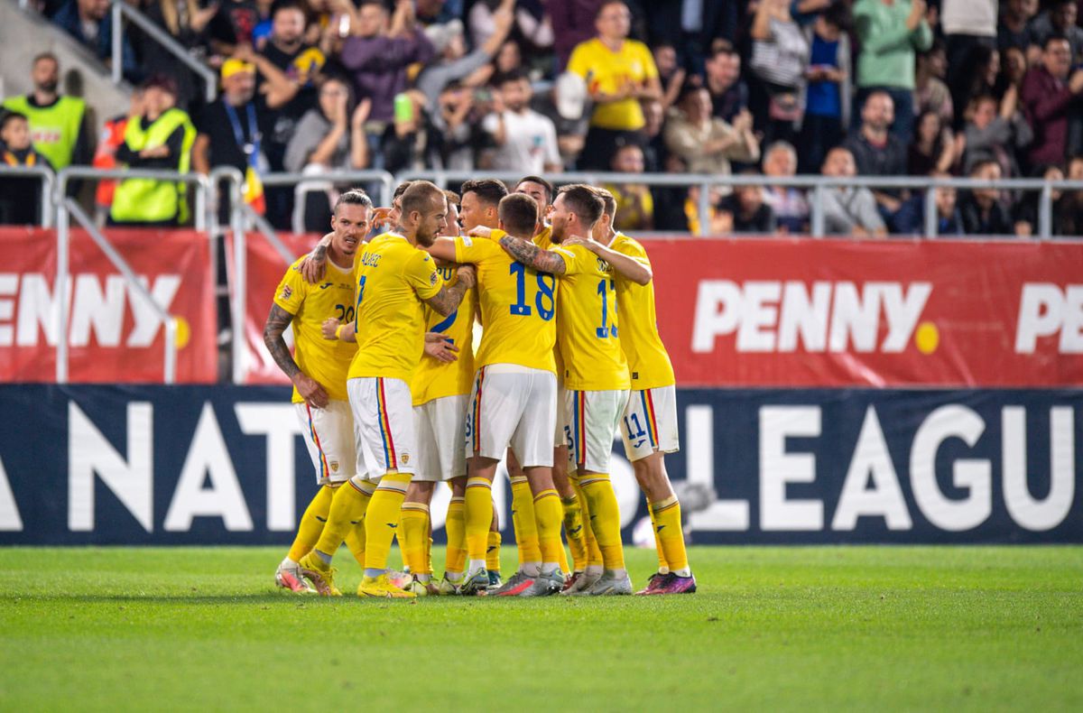 Bucuria „tricolorilor” după România - Bosnia 4-1