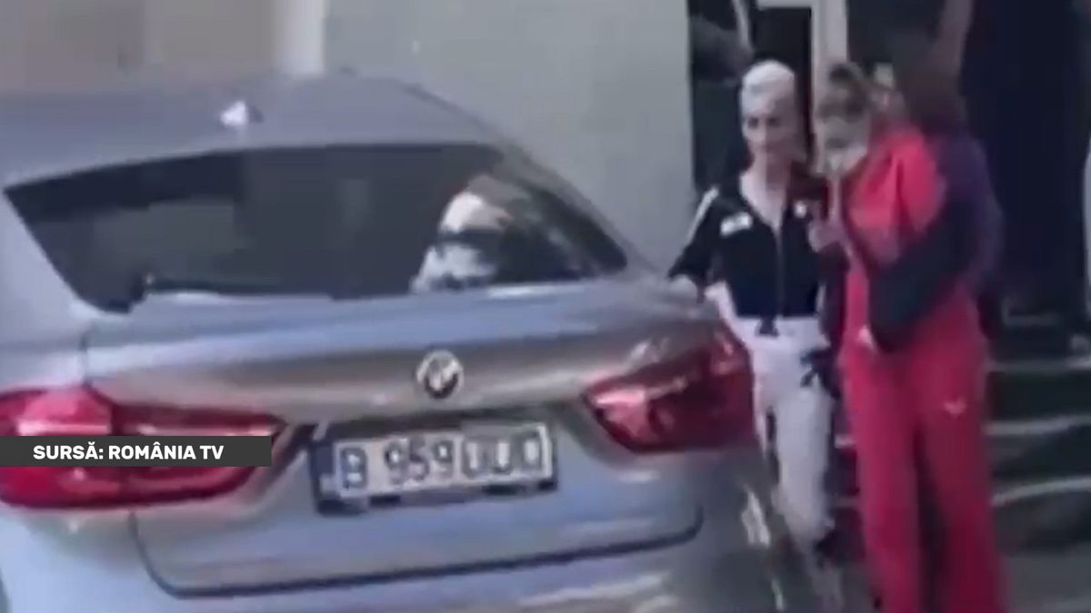 Anamaria Prodan, la INML după bătaia cu Reghecampf! A ieșit șchiopătând, a fost sprijinită de o prietenă și avea brațul bandajat