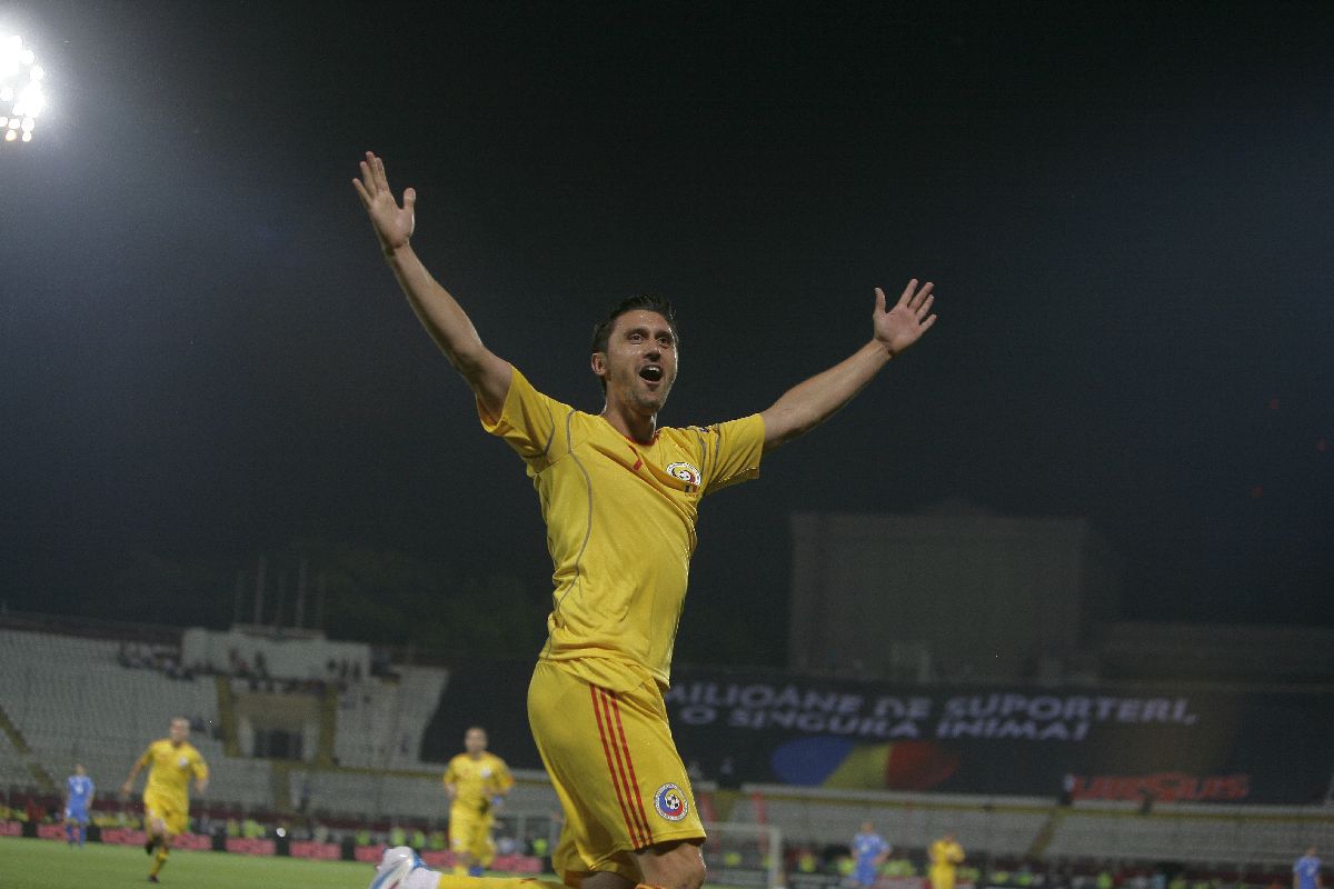 România - Bosnia, atunci și acum » Imagini memorabile din Bănie, de la duelul din 2003: „Mutu a «divorțat» de ghinion”