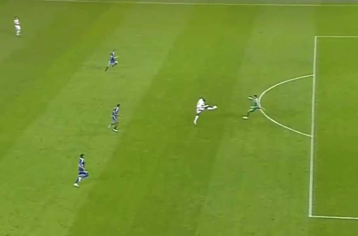 Fault Gurău asupra lui Abdallah în Dinamo - FCU Craiova