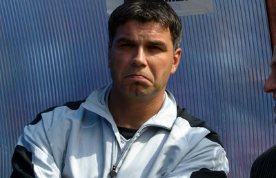 „Ne-am săturat de suspiciuni” » Culisele plecării lui Olăroiu de la Poli Timișoara, acum 18 ani: „S-au întâmplat niște lucruri...”