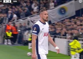 Radu Drăgușin, „ROȘU” direct în minutul 8 al meciului Tottenham - Qarabag! Ce prostie a făcut românul!