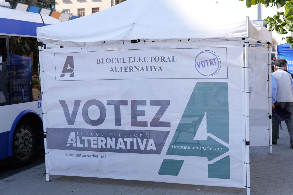 Chișinăul în imagini. Săptămână crucială peste Prut, unde moldovenii își decid viitorul prin alegerile parlamentare