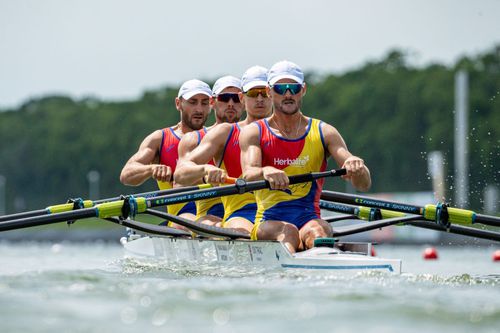 Ștefan Berariu, Sergiu Bejan, Andrei Mândrilă și Ciprian Tudosă, barca Românie de 4 rame Foto: Fr Canotaj/Balint Czucz