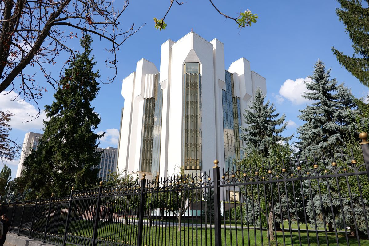 Chișinăul în imagini. Săptămână crucială peste Prut, unde moldovenii își decid viitorul prin alegerile parlamentare