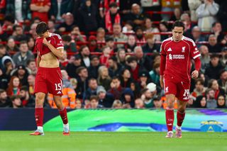 Sfârșit de sezon pentru jucătorul adus de Liverpool în această vară » Arne Slot a confirmat: „OUT un an de zile”