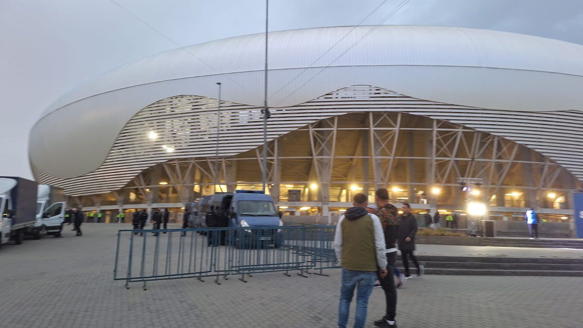 Imagini înainte de Universitatea Craiova - Dinamo, runda 11 din Superliga (26.09.2025)