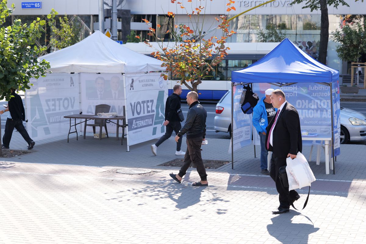 Chișinăul în imagini. Săptămână crucială peste Prut, unde moldovenii își decid viitorul prin alegerile parlamentare