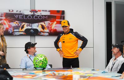VELO și echipa McLaren de Formula 1 creează o experiență memorabilă pentru fani prin campania "Live Your Fandom"