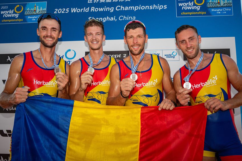 Barca 4 rame (m) Ciprian Tudosă, Andrei Mândrilă, Sergiu Bejan, Ștefan Berariu Foto: FR Canotaj/Balint Czucz