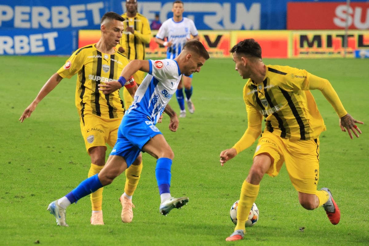 Universitatea Craiova - Dinamo, derby cu 4 reușite pe „Oblemenco” » GOL DECISIV în minutul 90! Clasamentul ACUM