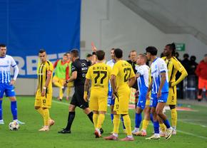 Scandal IMENS în Craiova - Dinamo! ELIMINARE controversată în derby: s-au lovit reciproc