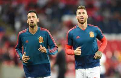 Sergio Ramos, reverență pentru Sergio Busquets: „Unul dintre cei mai străluciți mijlocași cu care am jucat vreodată”