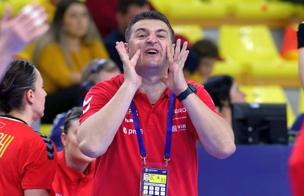 Cine vine să salveze naționala de handbal feminin a României?